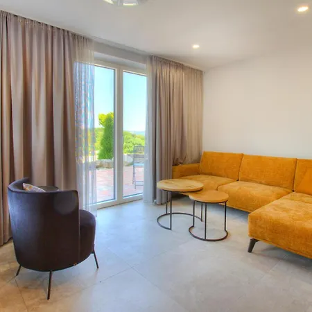 Stunning In Apartman