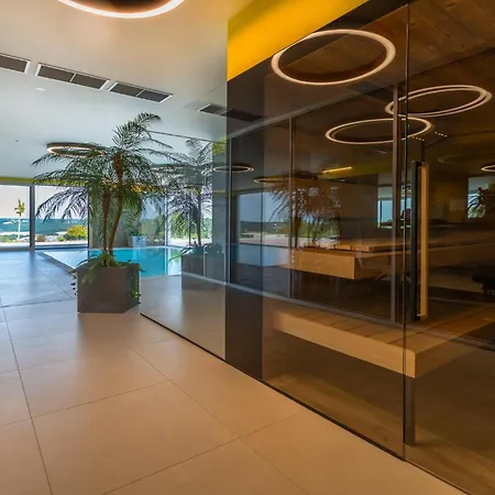 Stunning In Apartman Szarvaslak
